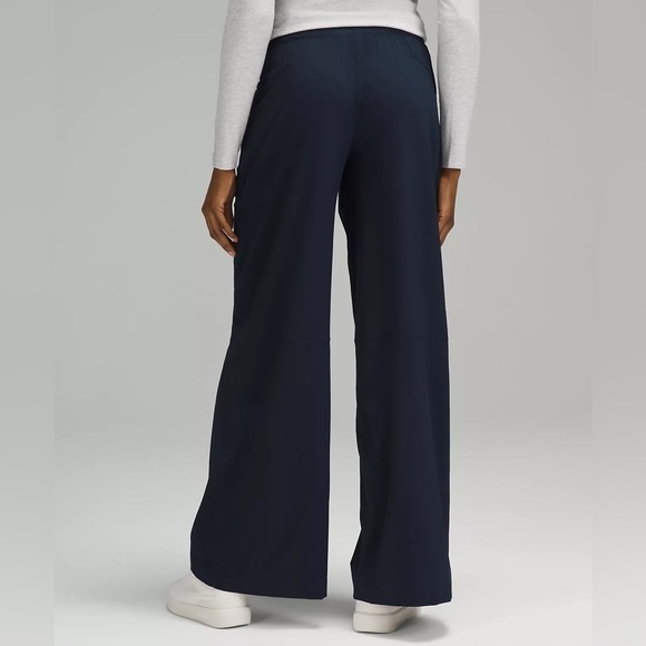 Lululemon Swift Midrise Wide Leg Pant Navy - Picture 2 of 6